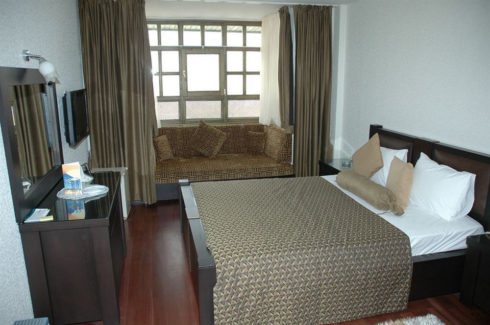 Ulasan Hotel Caravan Camping Ankara Eksteriør bilde