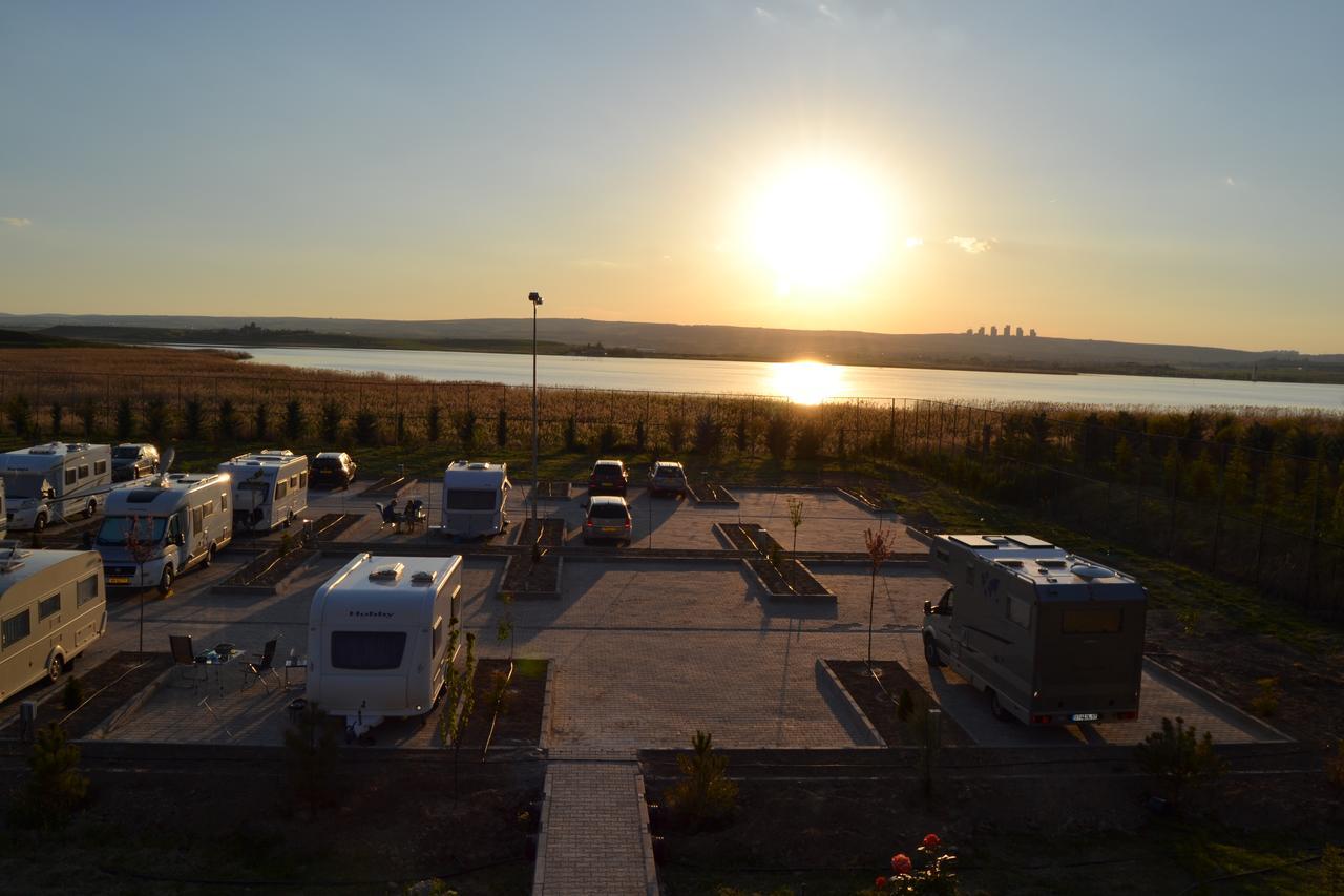 Ulasan Hotel Caravan Camping Ankara Eksteriør bilde