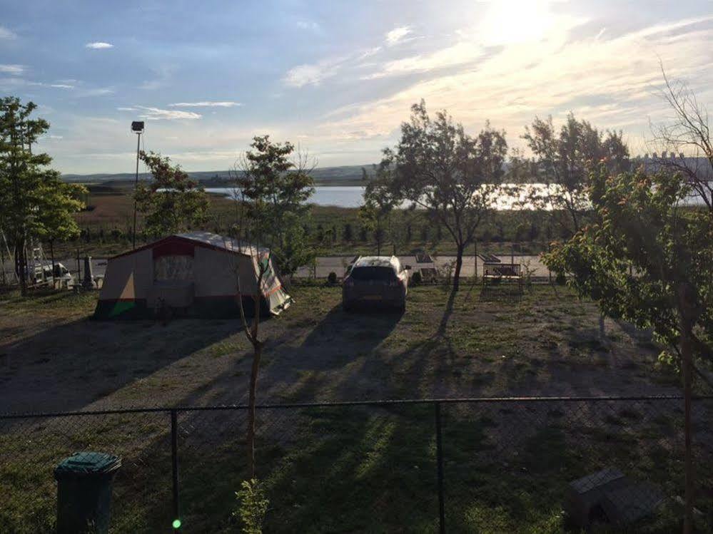 Ulasan Hotel Caravan Camping Ankara Eksteriør bilde